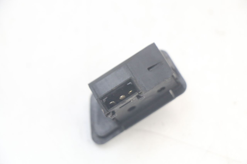 photo de TURN SIGNAL SWITCH YAMAHA XMAX X-MAX 125 (2006 - 2009)