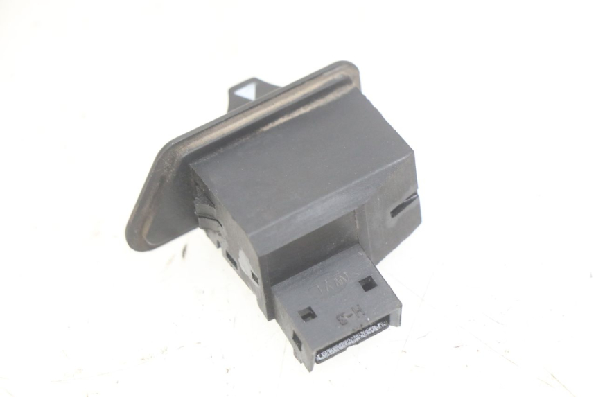 photo de TURN SIGNAL SWITCH YIYING YY125T 125 (2006 - 2014)