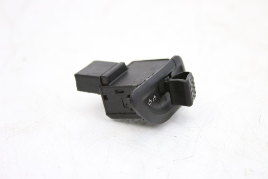 photo de TURN SIGNAL SWITCH PIAGGIO ZIP 4T 50 (2018 - 2020)