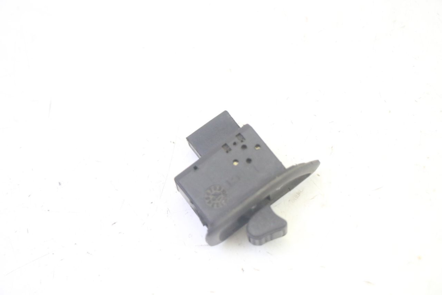 photo de TURN SIGNAL SWITCH PIAGGIO ZIP 4T 50 (2018 - 2020) - Component detail