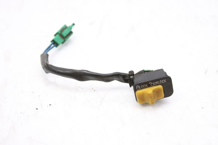 photo de IGNITION SWITCH ASSEMBLY PEUGEOT TWEET 125 (2010 - 2017)