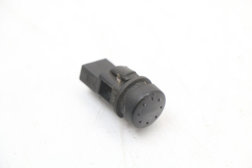 photo de STARTER PIAGGIO FLY 4T 50 (2004 - 2010)