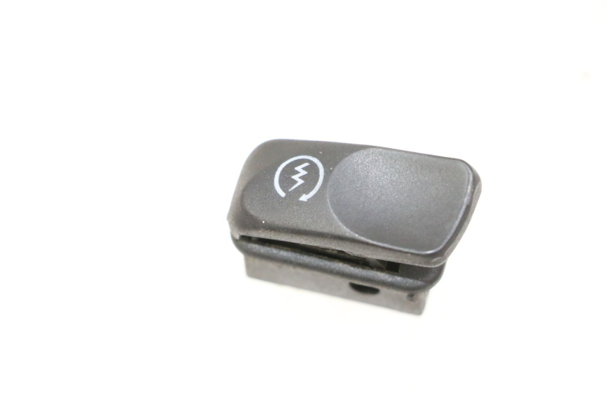 photo de STARTER PIAGGIO MP3 500 (2014 - 2016)