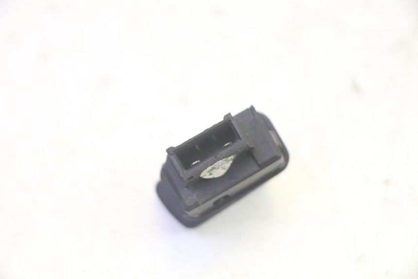 photo de STARTER PIAGGIO MP3 RL 250 (2007 - 2010) - Alternative perspective