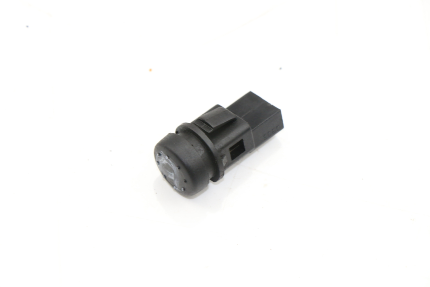 photo de STARTER SWITCH PIAGGIO X9 EVOLUTION 125 (2003 - 2007)