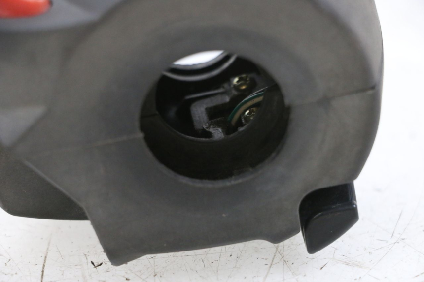 photo de RIGHT SWITCH ADIVA AD3 300 (2014 - 2020)