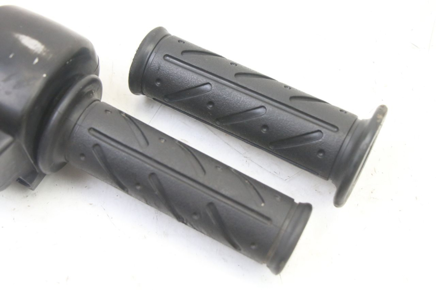 photo de RIGHT HANDLEBAR SWITCH KYMCO AGILITY 4T 50 (2018 - 2022)