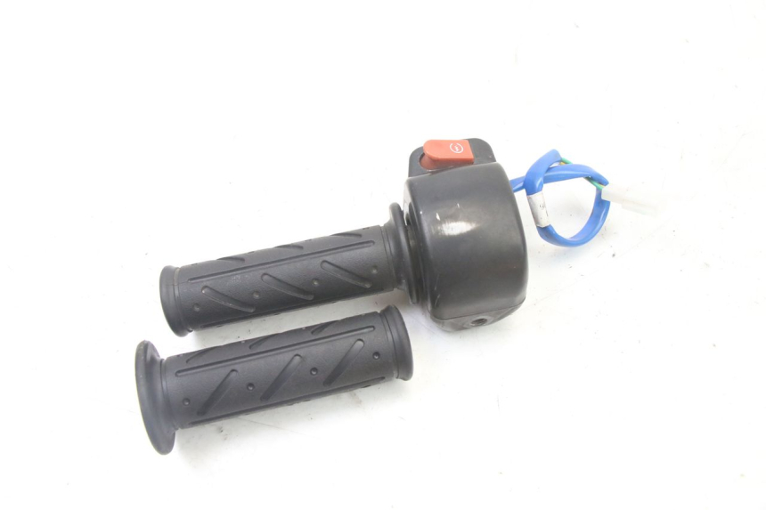 photo de RIGHT HANDLEBAR SWITCH KYMCO AGILITY 4T 50 (2018 - 2022)