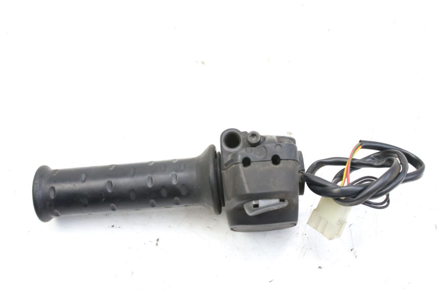 photo de RIGHT HANDLEBAR SWITCH APRILIA SCARABEO 100 (2003 - 2012)