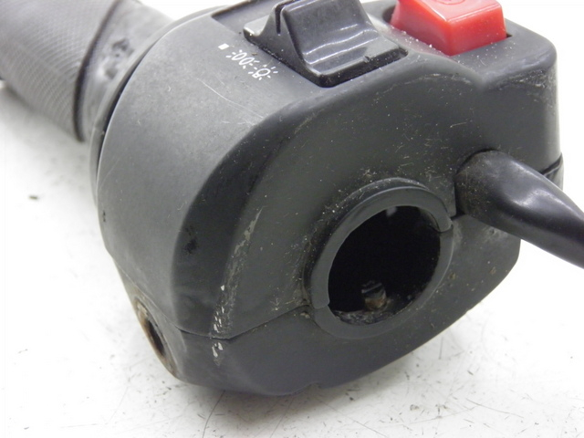 photo de RIGHT SWITCH BENZHOU YY50QT31 VINTAGE 50 (2009 - 2012)