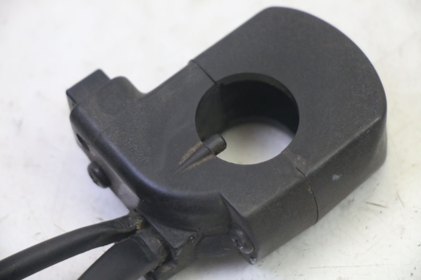 photo de RIGHT SWITCH HONDA CBF 125 (2009 - 2015)