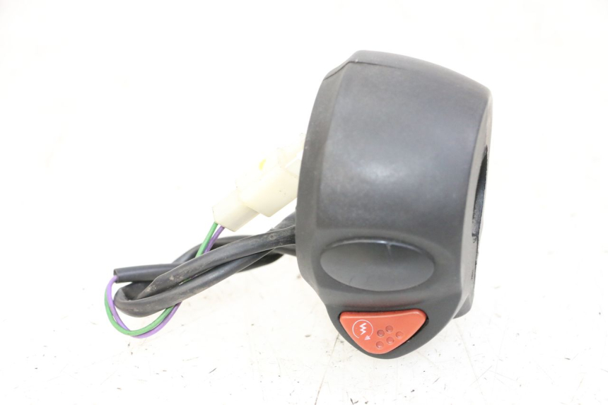 photo de RIGHT HANDLEBAR SWITCH PEUGEOT CITYSTAR 50 (2013 - 2017)