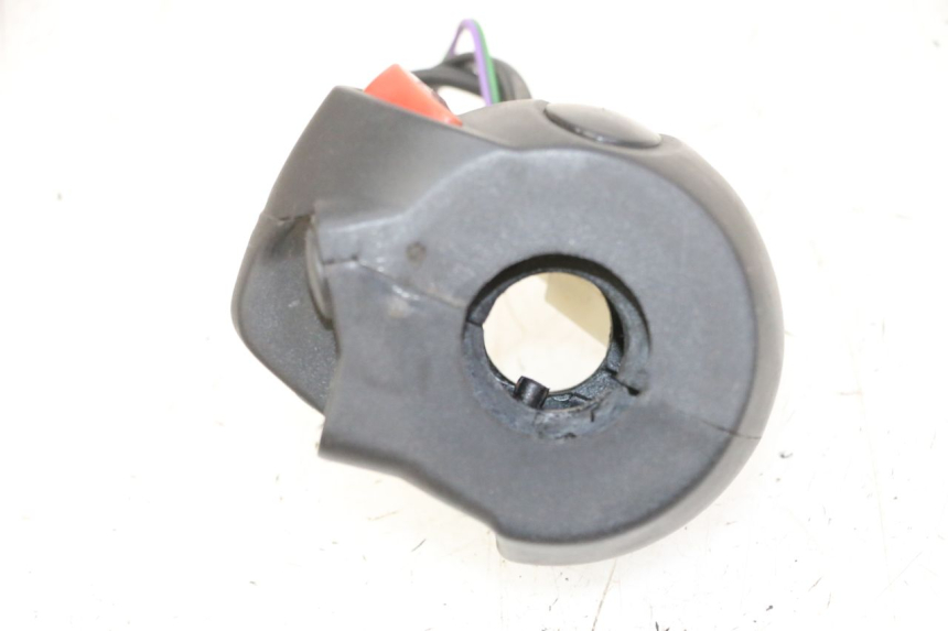 photo de RIGHT HANDLEBAR SWITCH PEUGEOT CITYSTAR 50 (2013 - 2017)