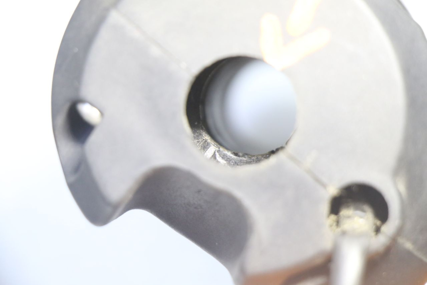 photo de RIGHT HANDLEBAR SWITCH PEUGEOT CITYSTAR 50 (2013 - 2017)