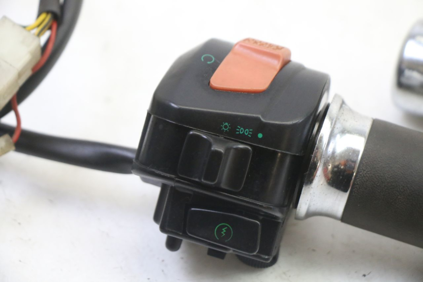 photo de RIGHT SWITCH APRILIA CLASSIC 125 (1995 - 2001)