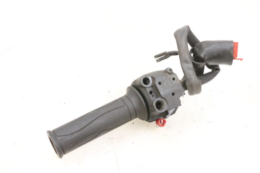 photo de RIGHT SWITCH KSR CODE 125 (2018 - 2020) - Surface and material condition