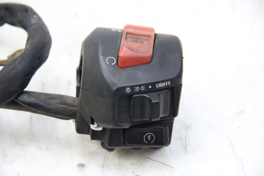 photo de RIGHT HANDLEBAR SWITCH KYMCO DINK STREET 125 (2009 - 2014)