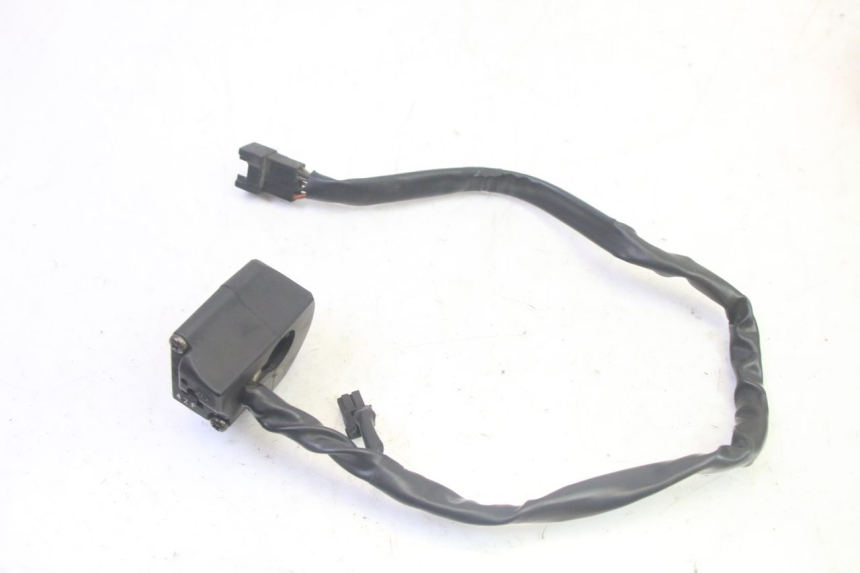 photo de RIGHT SWITCH SUZUKI DL V STROM 1000 (2002 - 2007) - Product overview