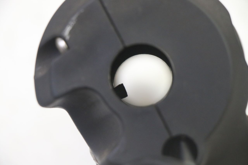 photo de RIGHT HANDLEBAR SWITCH PEUGEOT ELYSTAR 50 (2002 - 2014)