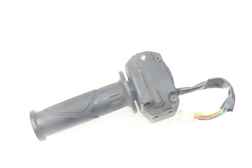 photo de RIGHT HANDLEBAR SWITCH JM MOTORS EVOLIS 4T 50 (2018 - 2022)