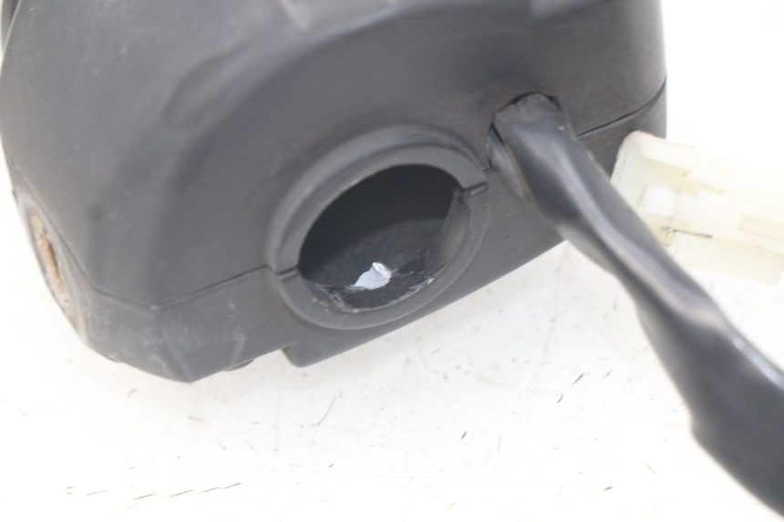 photo de RIGHT HANDLEBAR SWITCH JM MOTORS EVOLIS 4T 50 (2018 - 2022)