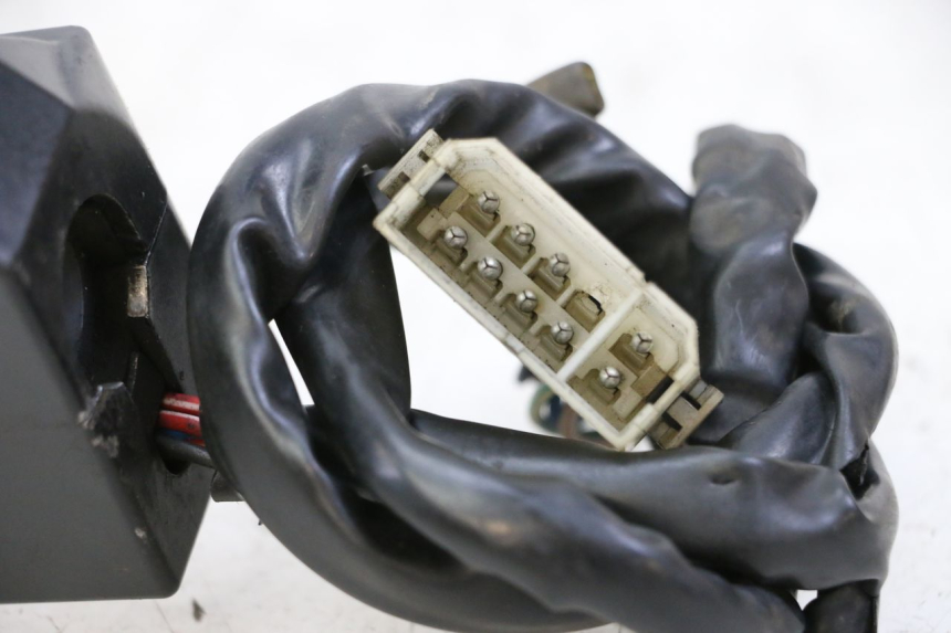 photo de RIGHT SWITCH YAMAHA FJ 36Y 1100 (1984 - 1985)
