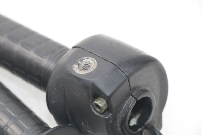 photo de RIGHT SWITCH FYM STRADA 50 (2007 - 2014)