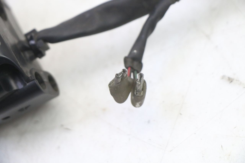 photo de RIGHT SWITCH YAMAHA FZ6 FAZER S2 600 (2007 - 2011)