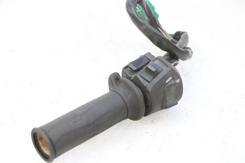 photo de RIGHT SWITCH KYMCO GRAND DINK 125 (2008 - 2014)