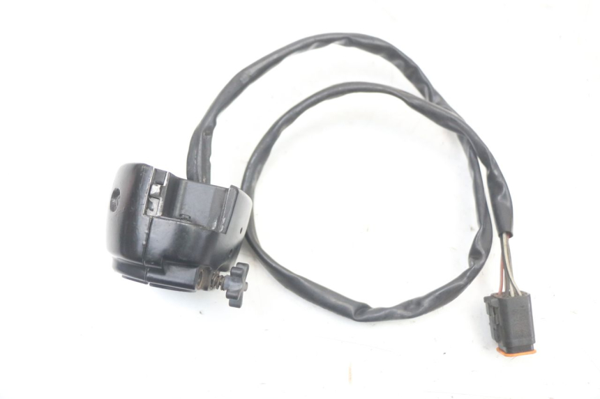 photo de RIGHT SWITCH HARLEY DAVIDSON SPORTSTER XL CUSTOM 883 (1999 - 2006)