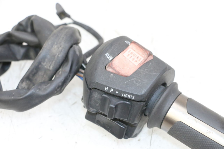 photo de RIGHT SWITCH HONDA CBR F 1000 (1993 - 1996)