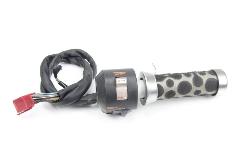 photo de RIGHT SWITCH HONDA CBR F SC21 1000 (1986 - 1992)