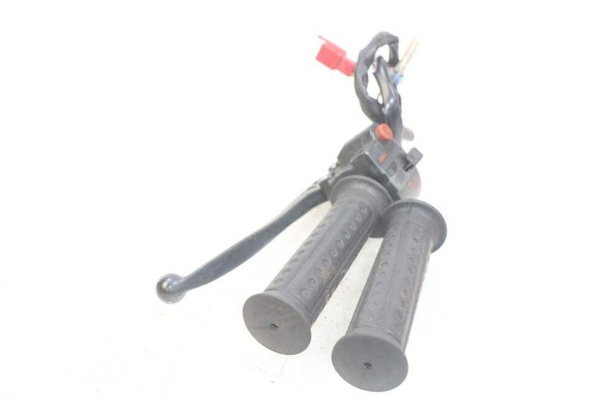 photo de RIGHT HANDLEBAR SWITCH HONDA CM 125 (1983 - 2003)