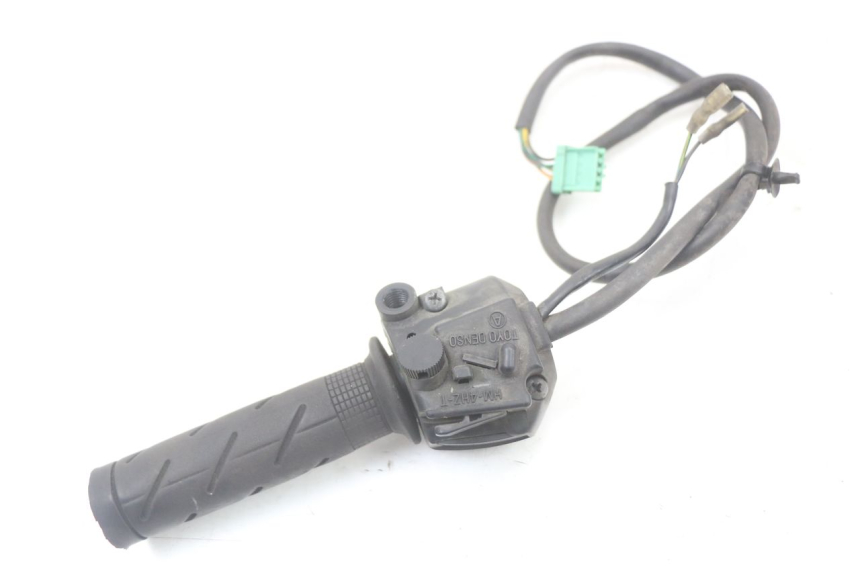 photo de RIGHT SWITCH HONDA FES S-WING SWING 125 (2007 - 2015)