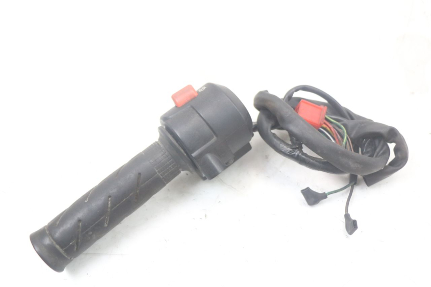 photo de RIGHT SWITCH HONDA FJS SILVERWING SILVER WING 600 (2001 - 2010)