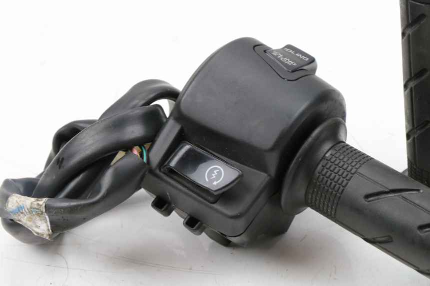 photo de RIGHT SWITCH HONDA PCX (JF28) 125 (2009 - 2011)
