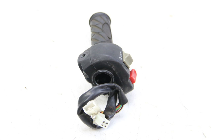 photo de RIGHT HANDLEBAR SWITCH IMF INDUSTRIE PACH 4T 50 (2009 - 2018)