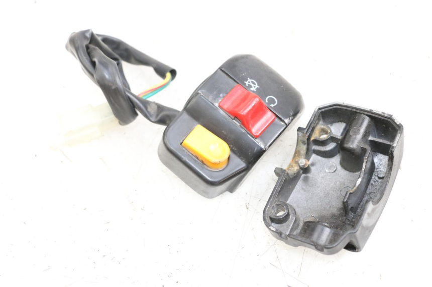 photo de RIGHT HANDLEBAR SWITCH IMF INDUSTRIE PACH 4T 50 (2009 - 2018)