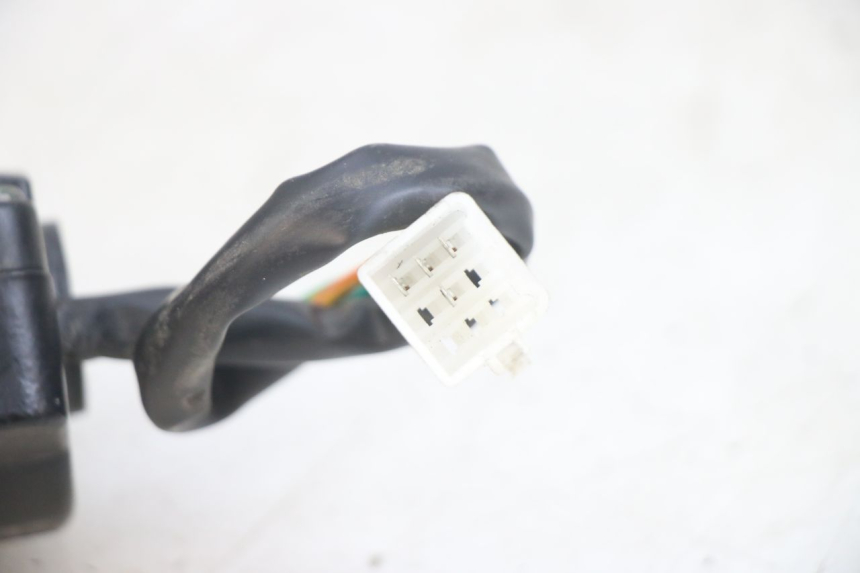 photo de RIGHT HANDLEBAR SWITCH JM MOTORS EVOLIS 4T 50 (2018 - 2022)