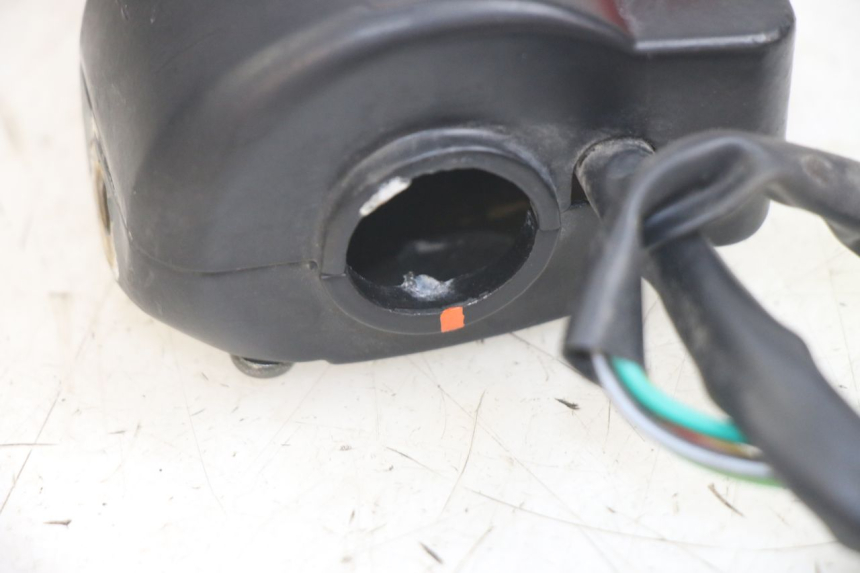 photo de RIGHT HANDLEBAR SWITCH JM MOTORS EVOLIS 4T 50 (2018 - 2022)