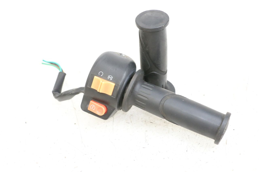 photo de RIGHT HANDLEBAR SWITCH JM MOTORS EVOLIS 4T 50 (2018 - 2022)