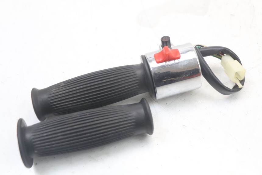 photo de RIGHT SWITCH JM MOTORS VX 125 (2022 - 2025)