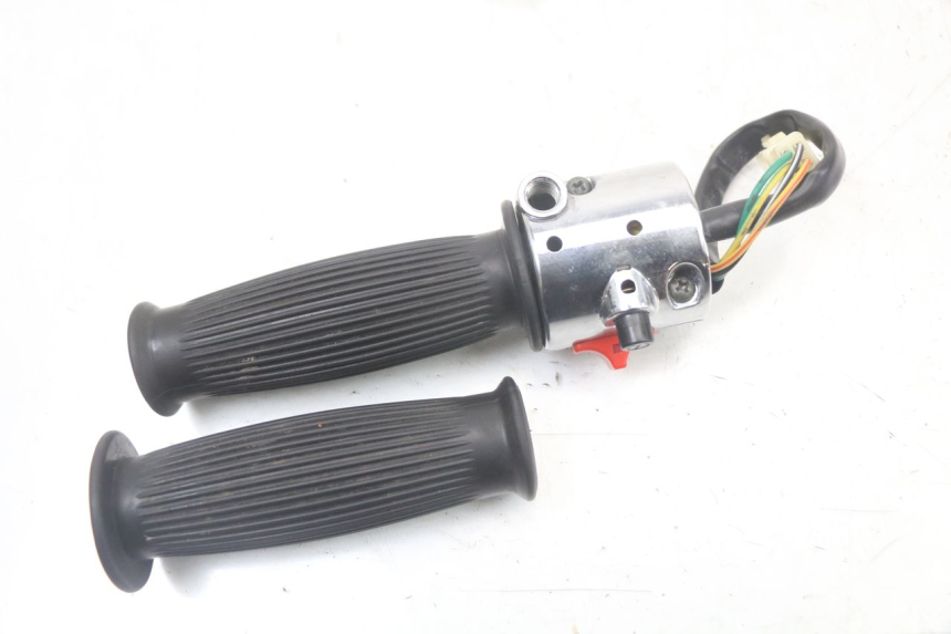 photo de RIGHT SWITCH JM MOTORS VX 125 (2022 - 2025)