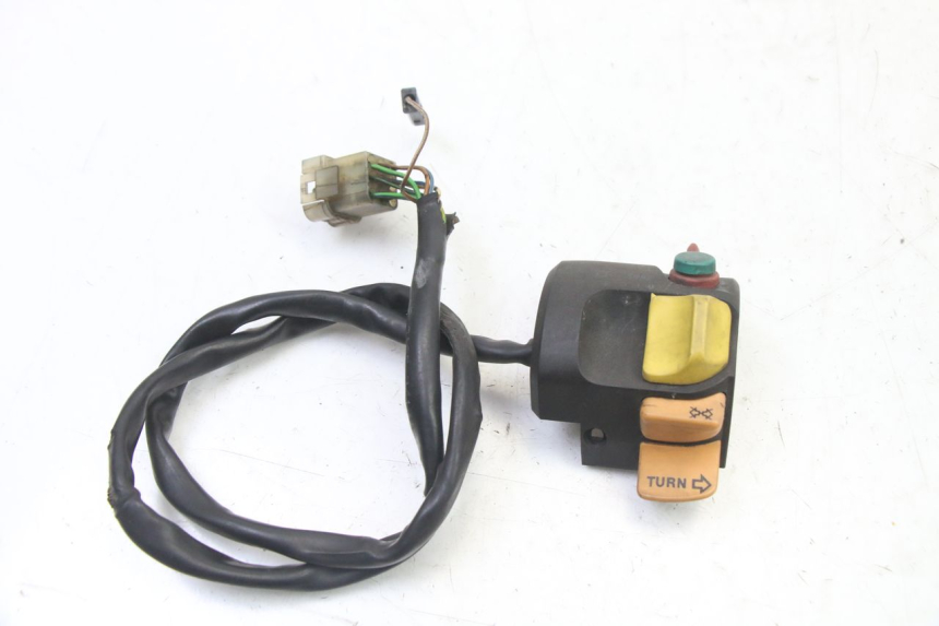 photo de RIGHT SWITCH BMW K 75 RT 750 (1989 - 1997)