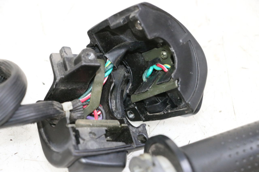 photo de RIGHT SWITCH KEEWAY K-LIGHT KLIGHT 125 (2018 - 2025)