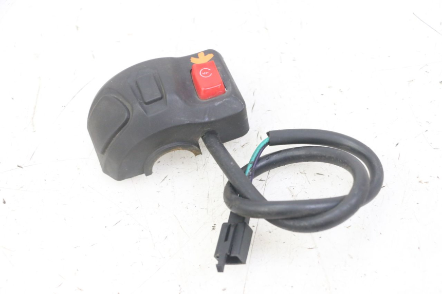 photo de RIGHT HANDLEBAR SWITCH PEUGEOT KISBEE 4T 50 (2018 - 2022)