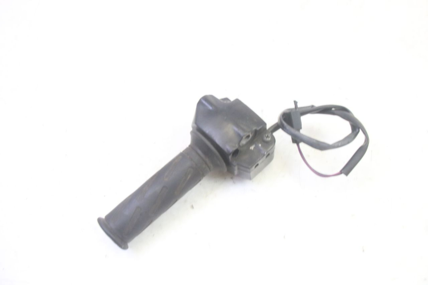 photo de RIGHT HANDLEBAR SWITCH PEUGEOT KISBEE 4T 50 (2010 - 2017) - Technical close-up