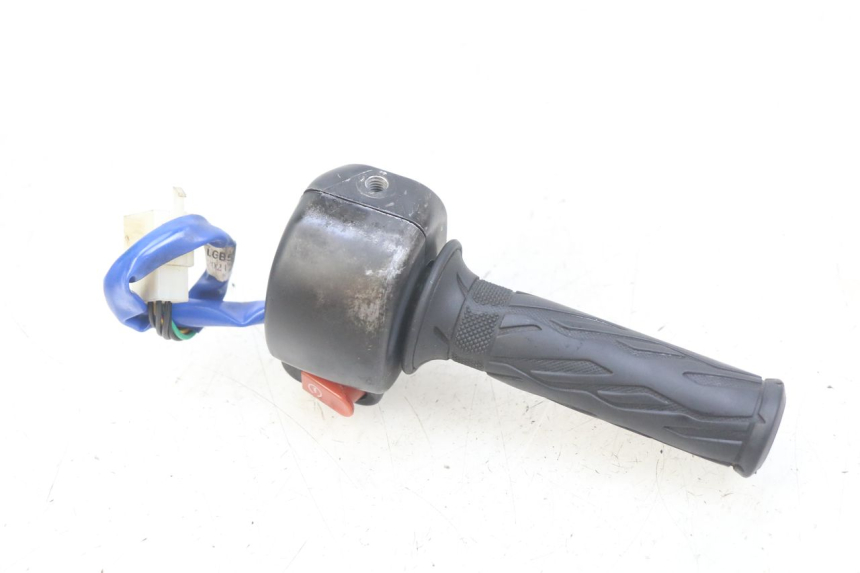 photo de RIGHT HANDLEBAR SWITCH KYMCO AGILITY 16+ 4T 50 (2018 - 2023)