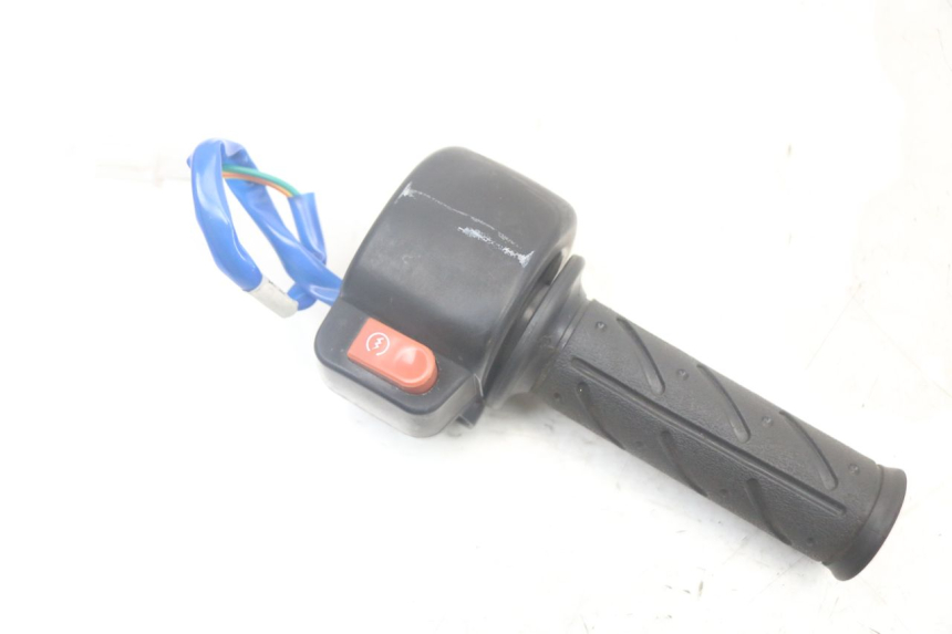 photo de RIGHT HANDLEBAR SWITCH KYMCO AGILITY 4T 50 (2018 - 2022)