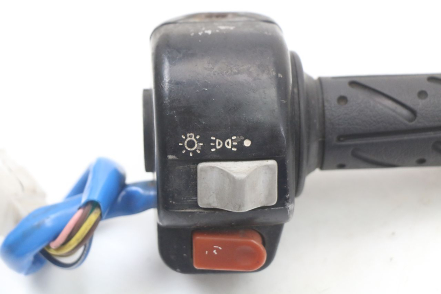 photo de RIGHT SWITCH KYMCO AGILITY PREMIUM 50 (2007 - 2010)